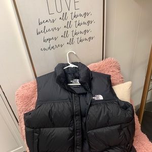 North face women's black vest NWOT what a steal!